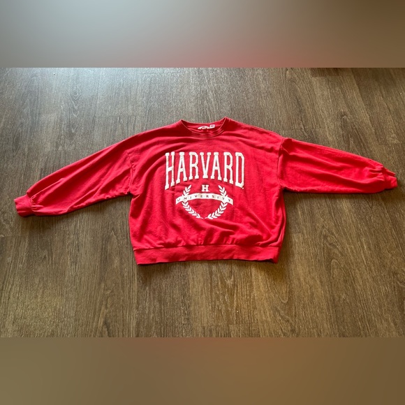 H&M Harvard University Printed Sweatshirt - Picture 2 of 7